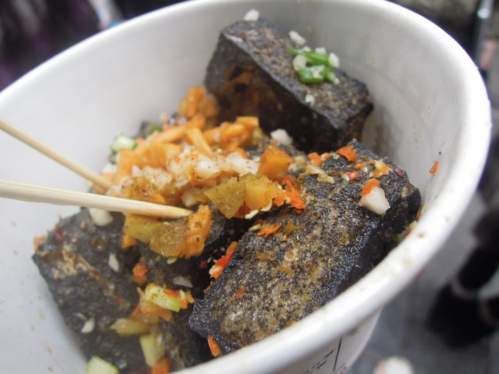 Đặc sản Trung Quốc - Đậu phụ thối 