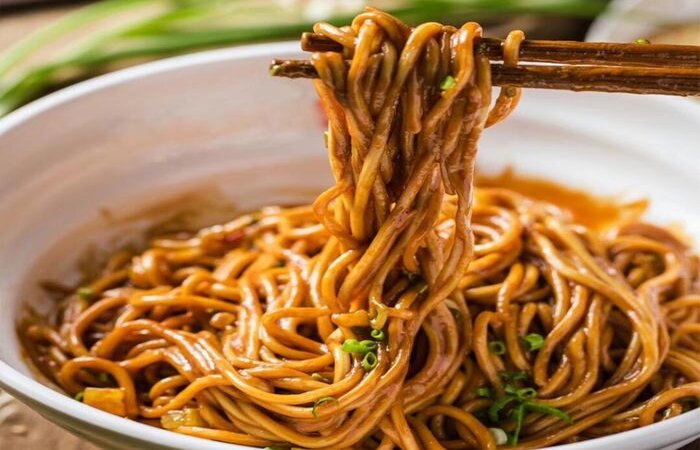 Du lịch Hồ Bắc Trung Quốc - mì khô