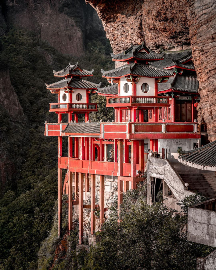 chùa treo Huyền Không