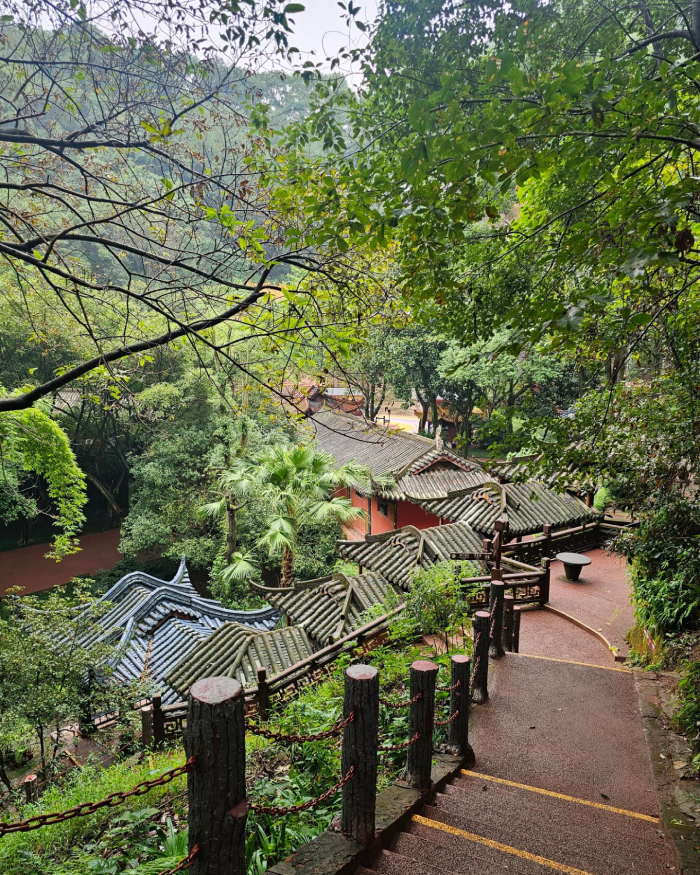 Lạc Sơn Đại Phật